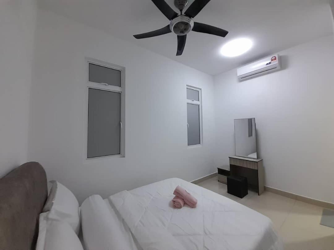 Desaru Melati Homestay Netflix Wifi Bandar Penawar Exterior photo